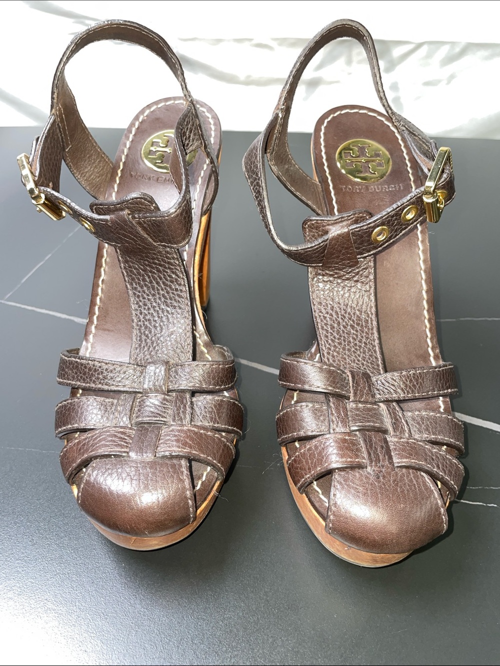 TORY BURCH BROWN LEATHER BLOCK HEEL PLATFORM SANDALS FTL-10-014